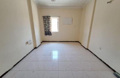 Apartment - 1 Bedroom - 1 Bathroom for rent in Al Butina 9 Building - Al Butina - Sharjah Apartment - 1 Bedroom - 1 Bathroom for rent in Al Butina 9 Building - Al Butina - Sharjah
