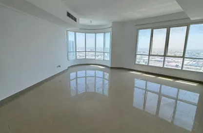 Apartment - 4 Bedrooms - 4 Bathrooms for rent in Ali Mousa Tower 1 - Al Majaz 2 - Al Majaz - Sharjah
