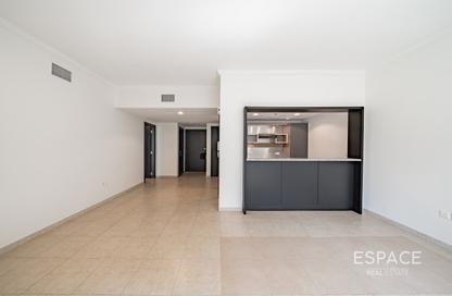 Apartment - 1 Bedroom - 2 Bathrooms for sale in Al Majara 5 - Al Majara Towers - Dubai Marina - Dubai
