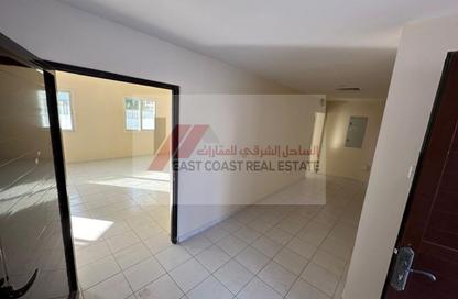 Villa - 6 Bedrooms - 6 Bathrooms for rent in Al Faseel - Fujairah