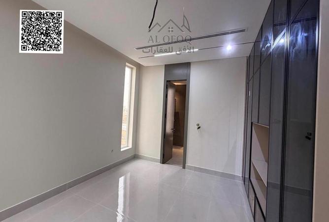 113711889 - Property Image 3