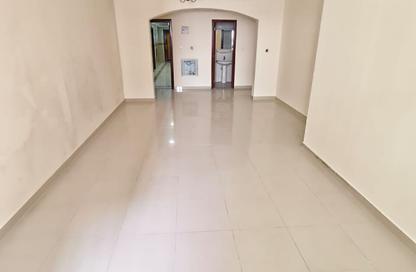 Apartment - 2 Bedrooms - 2 Bathrooms for rent in Al Khan Corniche - Al Khan - Sharjah