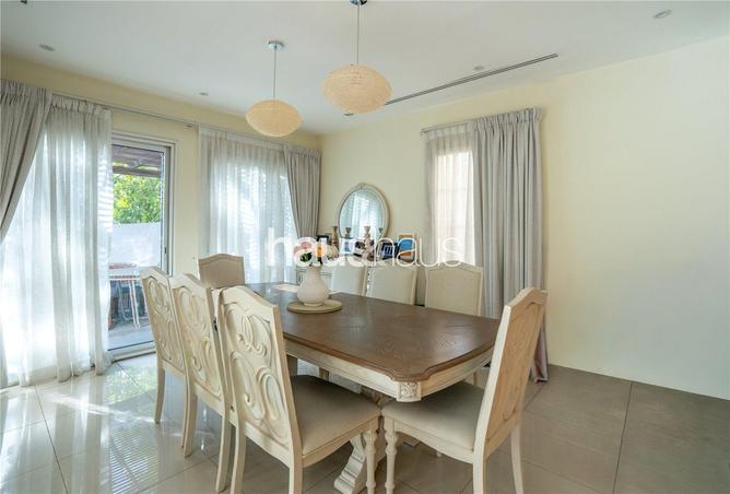 100826433 - Property Image 3