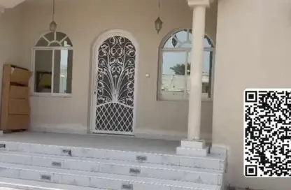 Villa - 4 Bedrooms - 4 Bathrooms for rent in Gate Tower 1 - Musheiref - Ajman