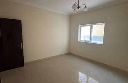 Apartment - 2 - 2 for rent in Al Mamzar - Sharjah - Sharjah