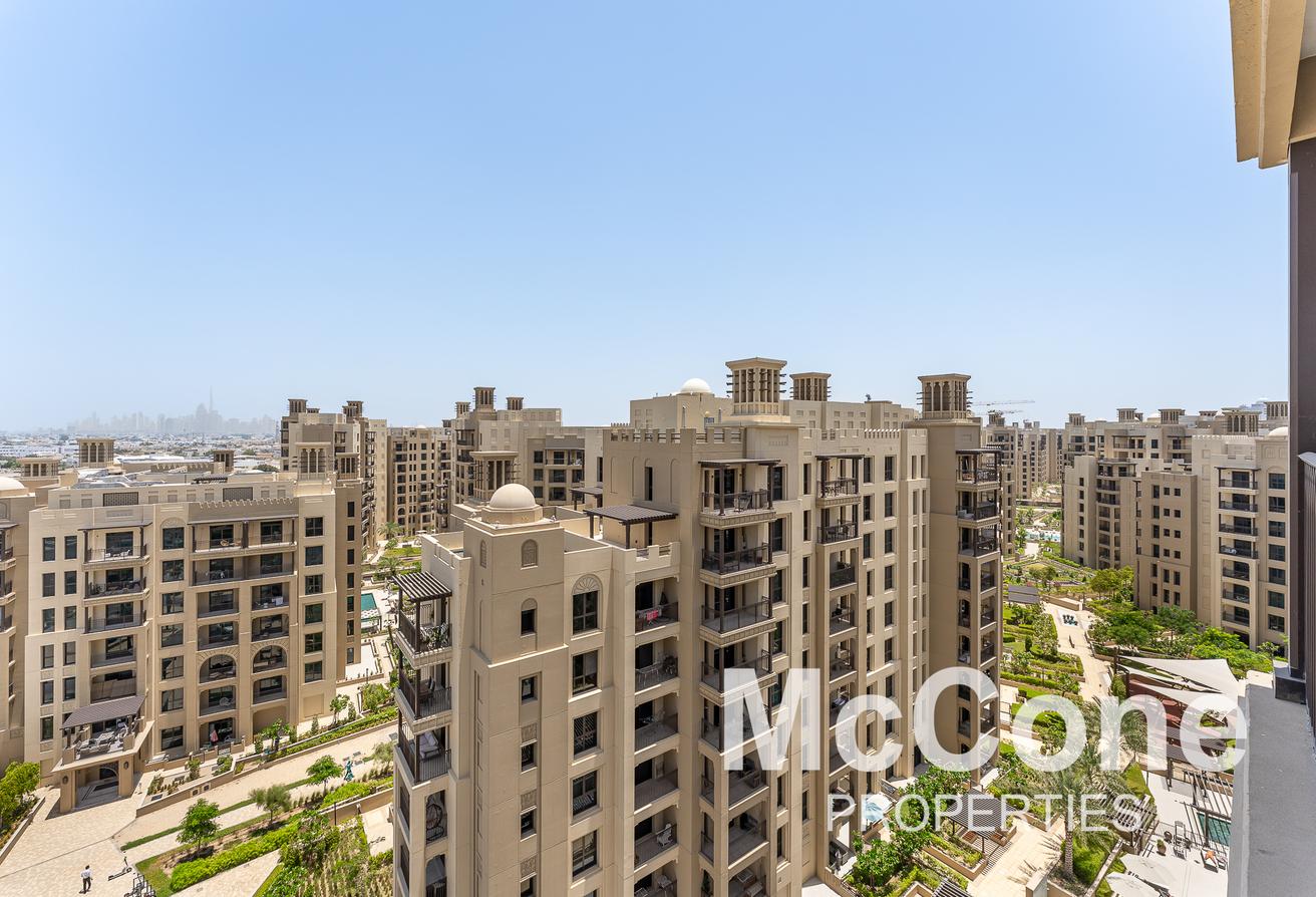 Premium Penthouse | Burj View | Luxury Furniture photo 30