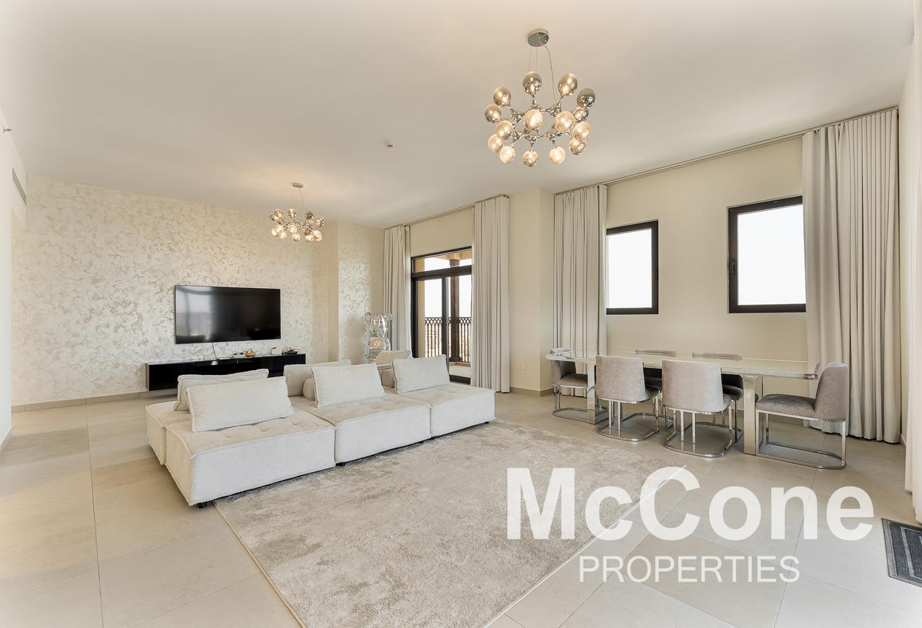 Premium Penthouse | Burj View | Luxury Furniture photo 4