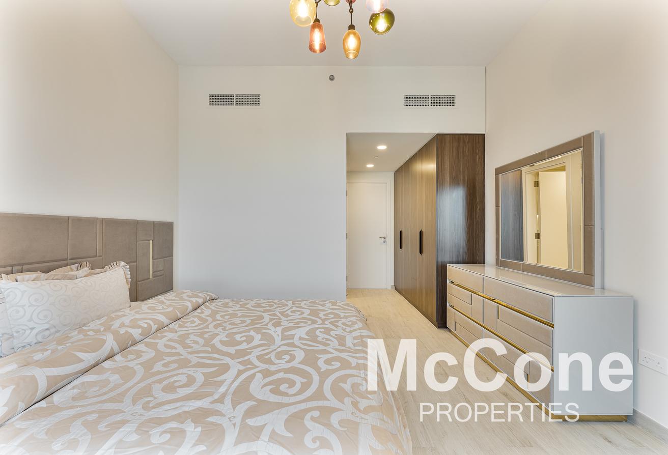 Premium Penthouse | Burj View | Luxury Furniture photo 12