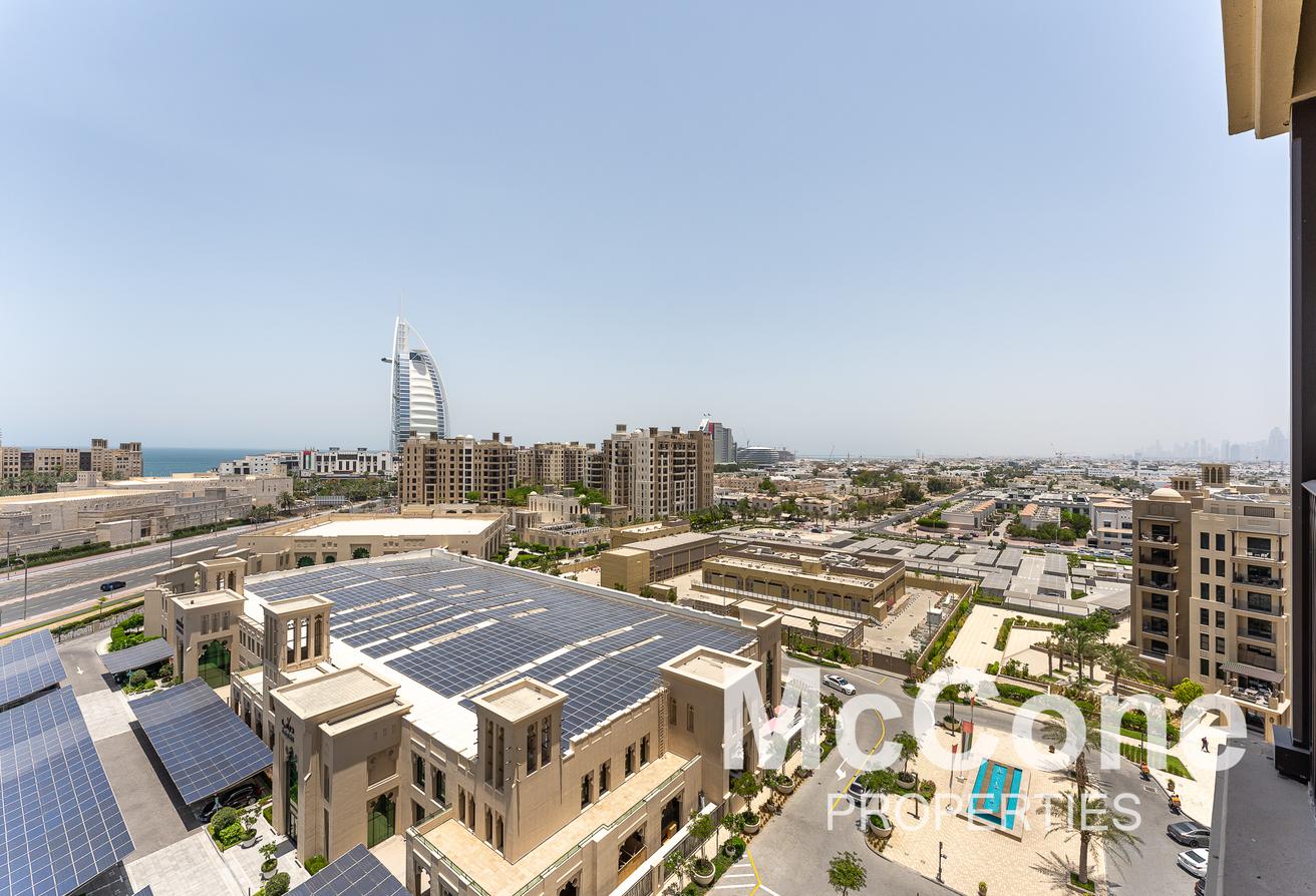 Premium Penthouse | Burj View | Luxury Furniture photo 25