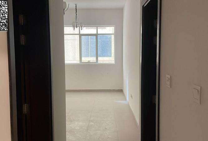 54401611 - صورة العقار 3