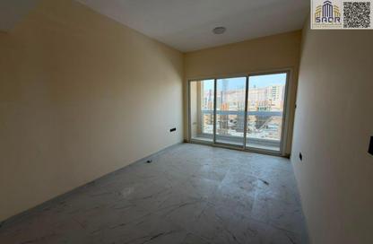 Apartment - 3 Bedrooms - 4 Bathrooms for rent in Al Jurf 3 - Al Jurf - Ajman Downtown - Ajman