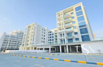 Apartment - 1 Bedroom - 2 Bathrooms for rent in El Oneis 1 - Dubai Studio City - Dubai