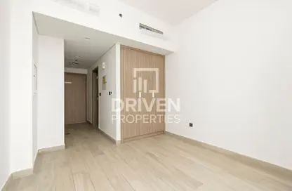 Apartment - 1 Bathroom for rent in Azizi Riviera 25 - Azizi Riviera - Meydan One - Meydan - Dubai
