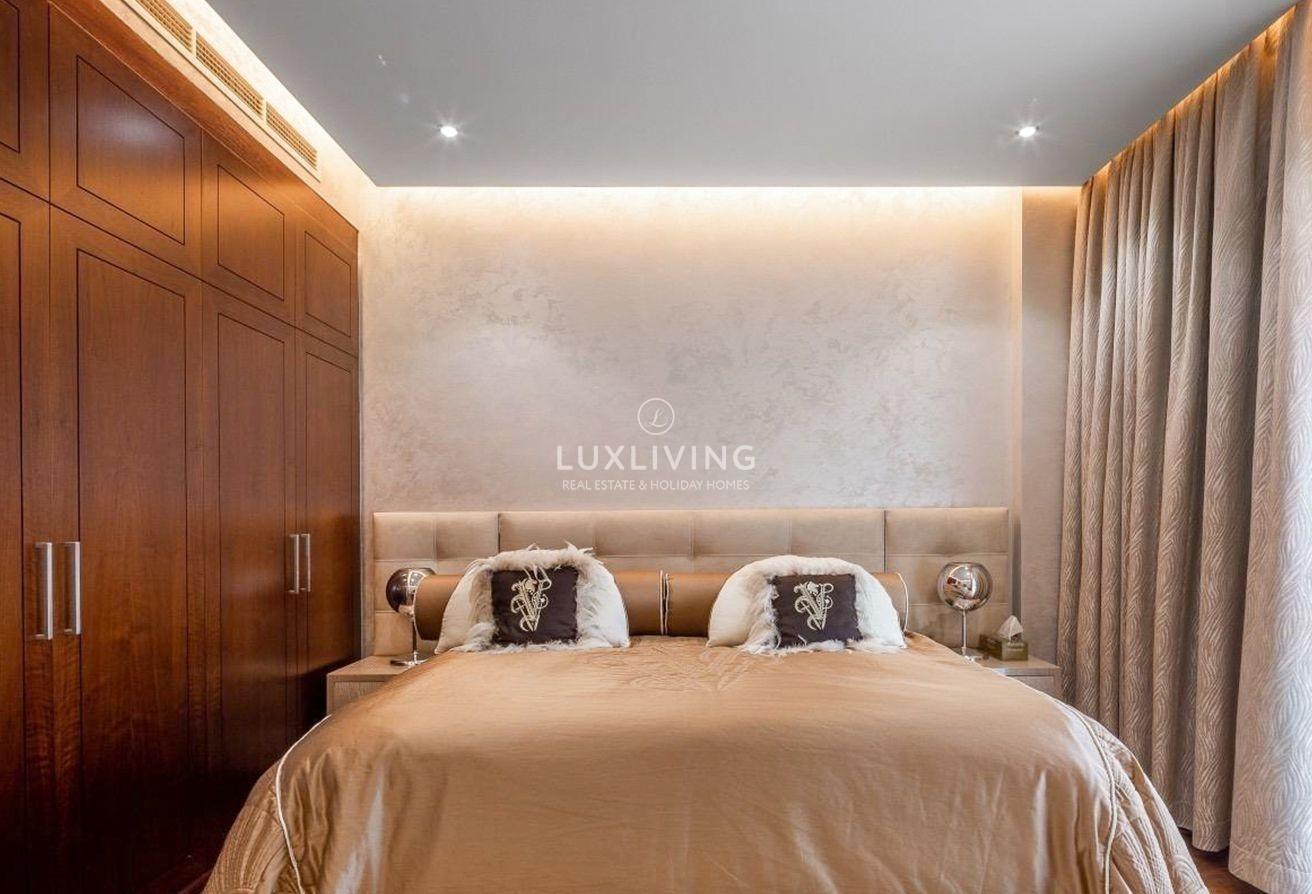 Fully Furnished | Direct Beach Access | Upgraded photo 12