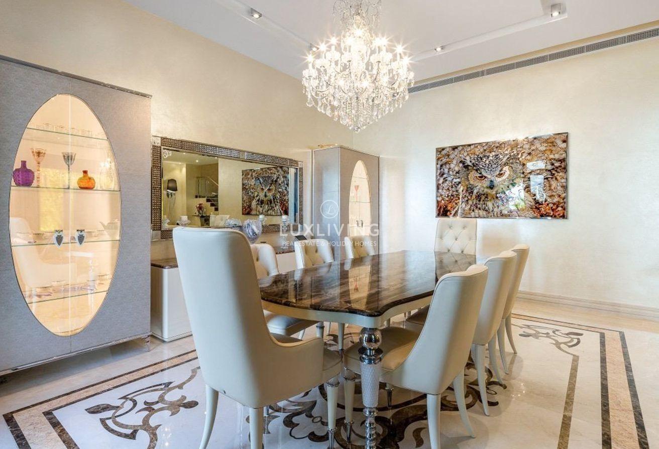 Fully Furnished | Direct Beach Access | Upgraded photo 7