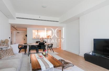 Apartment - 2 Bedrooms - 4 Bathrooms for rent in Marina Residences 2 - Marina Residences - Palm Jumeirah - Dubai