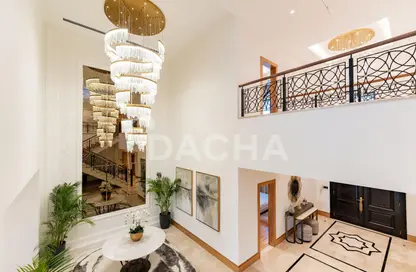 Villa - 5 Bedrooms - 6 Bathrooms for rent in Royal Residences Jumeirah Zabeel Saray - The Crescent - Palm Jumeirah - Dubai