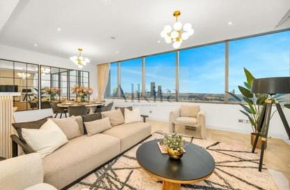 Apartment - 2 Bedrooms - 3 Bathrooms for sale in Sky Gardens - DIFC - Dubai