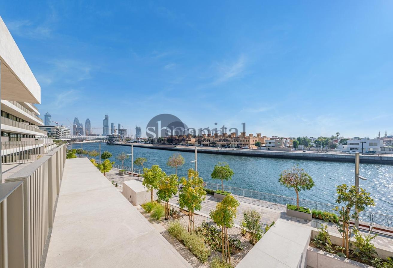 SPACIOUS STUDIO | WATERFRONT LIVING|PRIME LOCATION photo 30