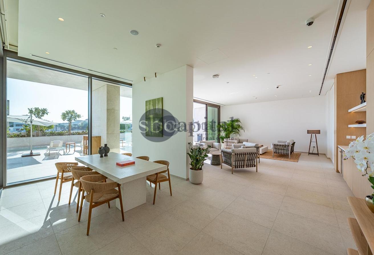 SPACIOUS STUDIO | WATERFRONT LIVING|PRIME LOCATION photo 26