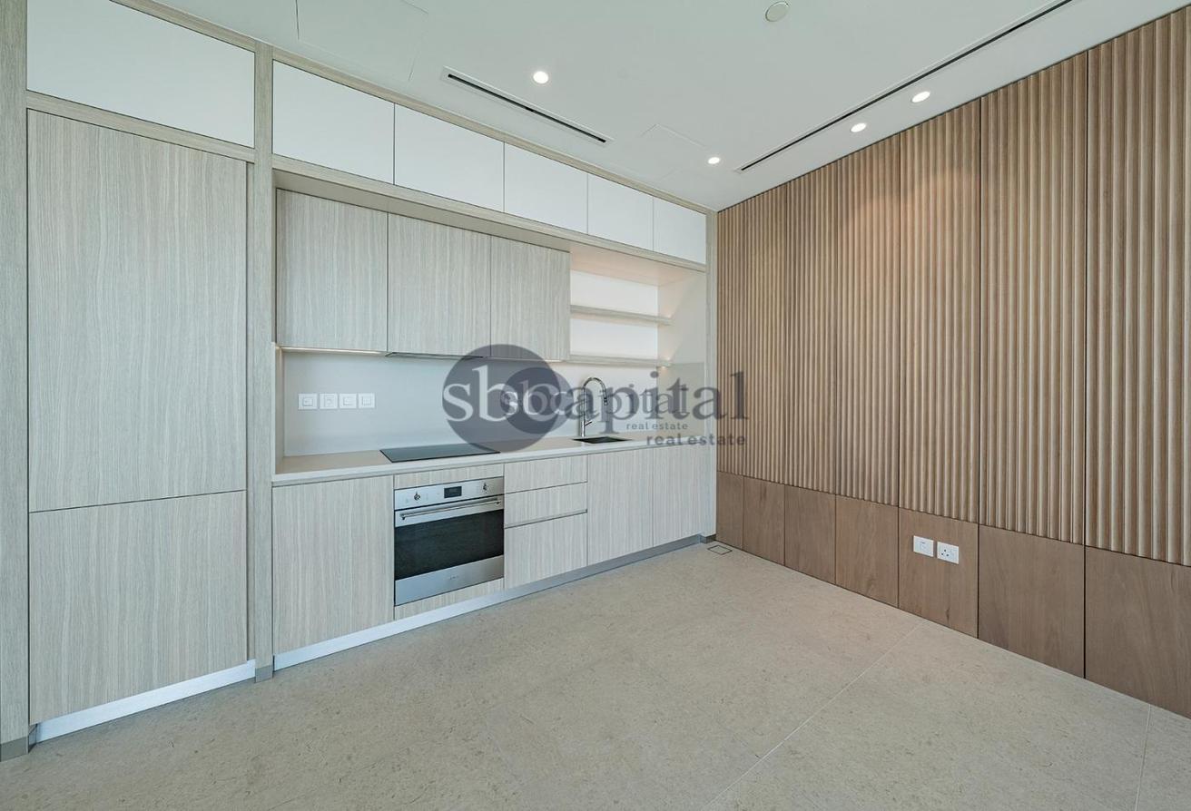 SPACIOUS STUDIO | WATERFRONT LIVING|PRIME LOCATION photo 27