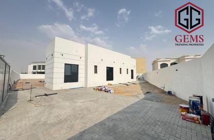 Villa - 3 - 4 for rent in Al Khawaneej 2 - Al Khawaneej - Dubai