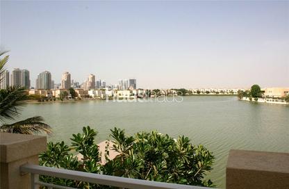 فيلا - 3 غرف نوم - 3 حمامات للايجار في الفرات - البحيرات - دبي