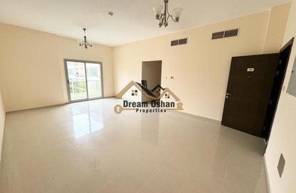 Apartment - 1 Bedroom - 2 Bathrooms for rent in Al Khair Building - Dubai Silicon Oasis - Dubai