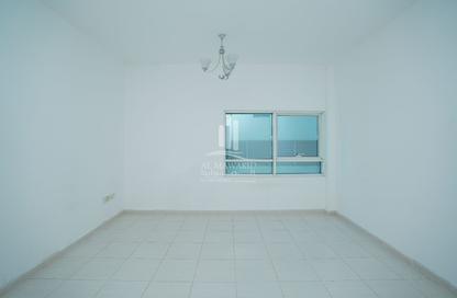 Apartment - 1 Bedroom - 2 Bathrooms for rent in Al Nabaa Building - Al Naba'ah - Al Sharq - Sharjah