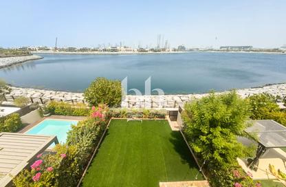 Townhouse - 4 - 7 for rent in Sur La Mer - Jumeirah 1 - Jumeirah - Dubai Townhouse - 4 - 7 for rent in Sur La Mer - Jumeirah 1 - Jumeirah - Dubai