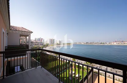 Townhouse - 4 Bedrooms - 7 Bathrooms for rent in Sur La Mer - Jumeirah 1 - Jumeirah - Dubai