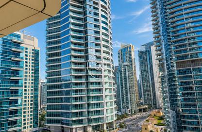 Apartment - 1 Bedroom - 2 Bathrooms for rent in The Royal Oceanic - Dubai Marina - Dubai