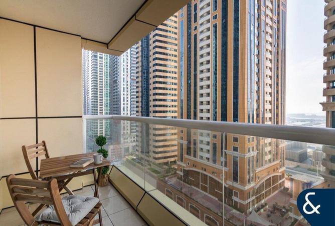 Furnished | One Bedroom | Partial Sea View — photo 3