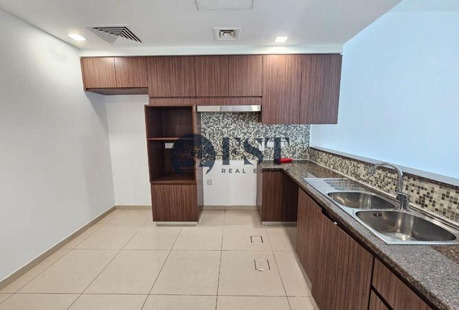 16048690 - صورة العقار 3