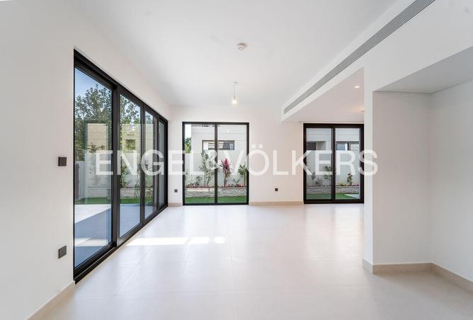 80265211 - Property Image 3