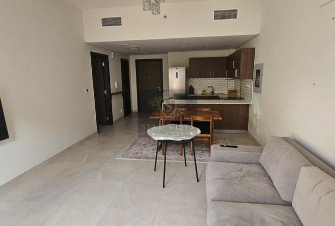 80700411 - Property Image 3