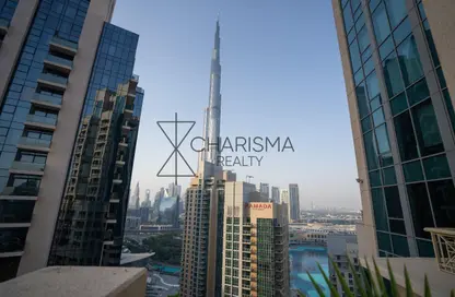 Apartment - 1 Bedroom - 2 Bathrooms for sale in 29 Burj Boulevard Tower 1 - 29 Burj Boulevard - Downtown Dubai - Dubai
