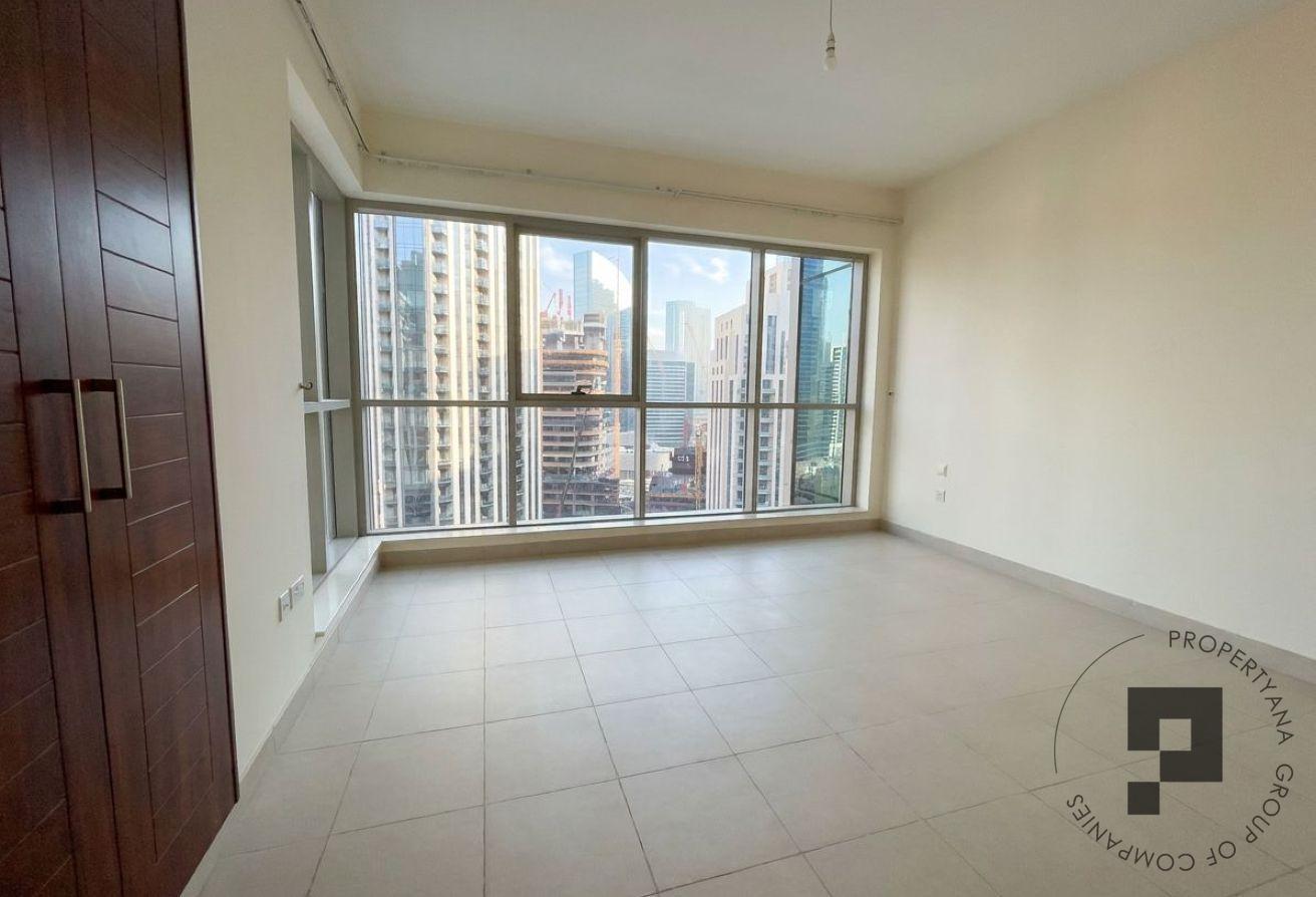 Spacious 1BR | Excellent Layout | Prime Downtown photo 6