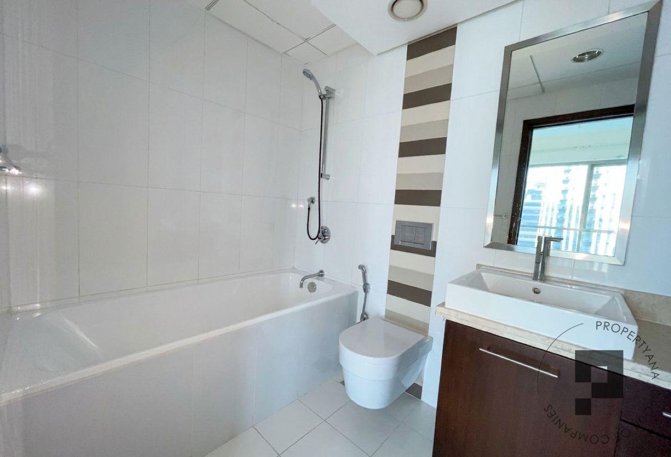 Spacious 1BR | Excellent Layout | Prime Downtown photo 16