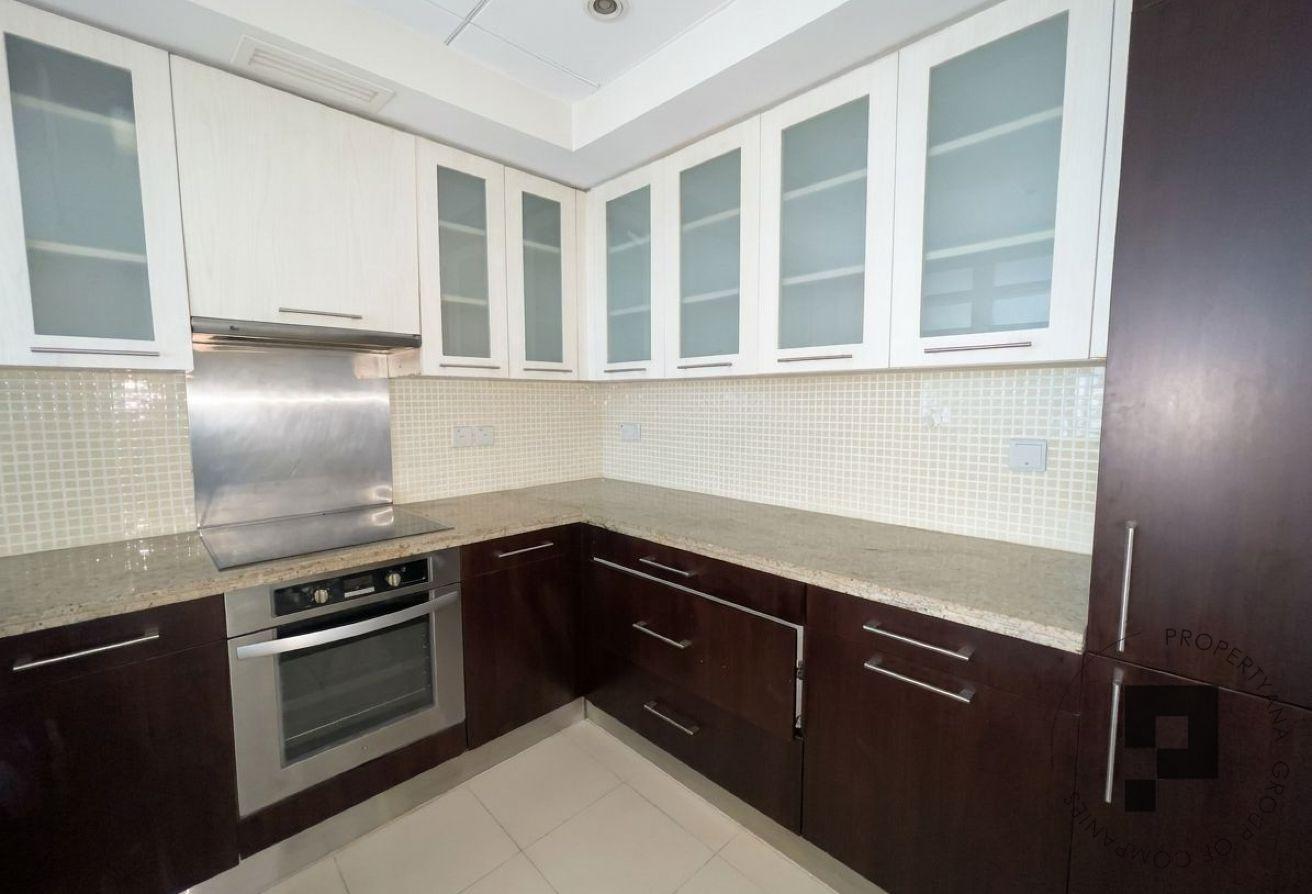 Spacious 1BR | Excellent Layout | Prime Downtown photo 11