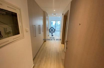 Apartment - Studio - 1 Bathroom for rent in Waters Edge - Yas Island - Abu Dhabi
