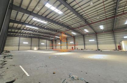 Warehouse - Studio - 2 for rent in Umm Al Thuoob - Umm Al Quwain