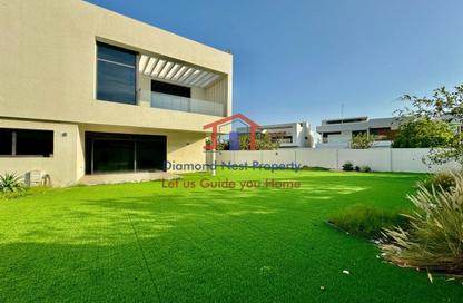 Villa - 5 Bedrooms - 7+ Bathrooms for rent in West Yas - Yas Island - Abu Dhabi