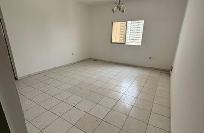 Apartment - 1 Bedroom - 1 Bathroom for rent in Al Khan Lagoon Tower - Al Khan Lagoon - Al Khan - Sharjah