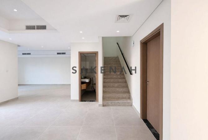 73863289 - Property Image 3