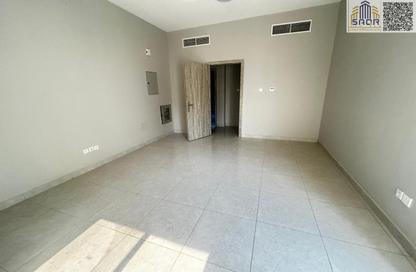 Apartment - 1 Bedroom - 2 Bathrooms for rent in Al Jurf 3 - Al Jurf - Ajman Downtown - Ajman Apartment - 1 Bedroom - 2 Bathrooms for rent in Al Jurf 3 - Al Jurf - Ajman Downtown - Ajman