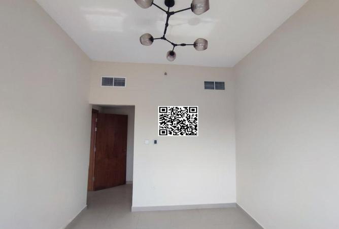 114168445 - Property Image 3