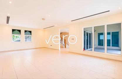 Villa - 3 - 4 for rent in Legacy Nova Villas - District 9 - Jumeirah Park - Dubai