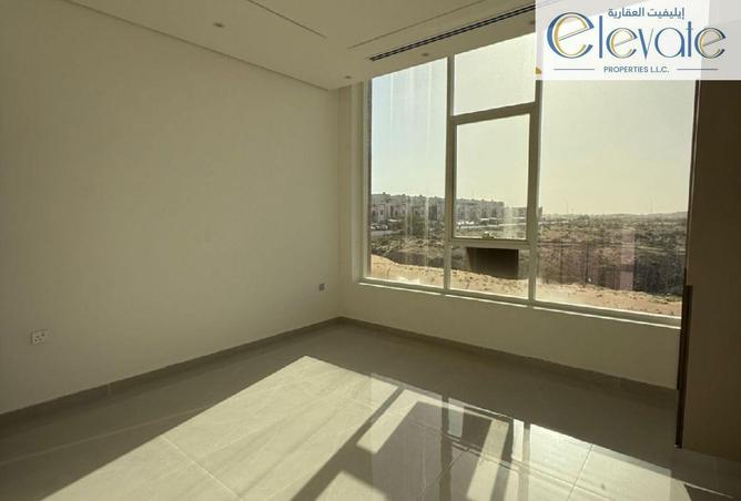 82810056 - Property Image 2