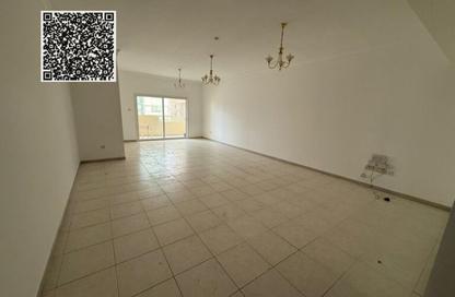 Apartment - 3 Bedrooms - 3 Bathrooms for rent in Al Taawun - Sharjah